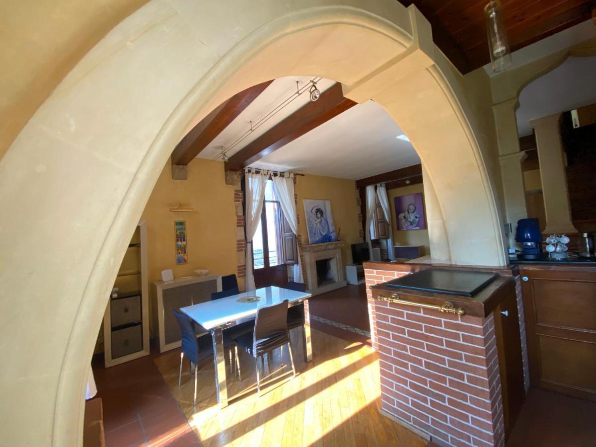레체 Casa Chiara, Roof Terrace, 100M To The Historical Center 아파트 외부 사진